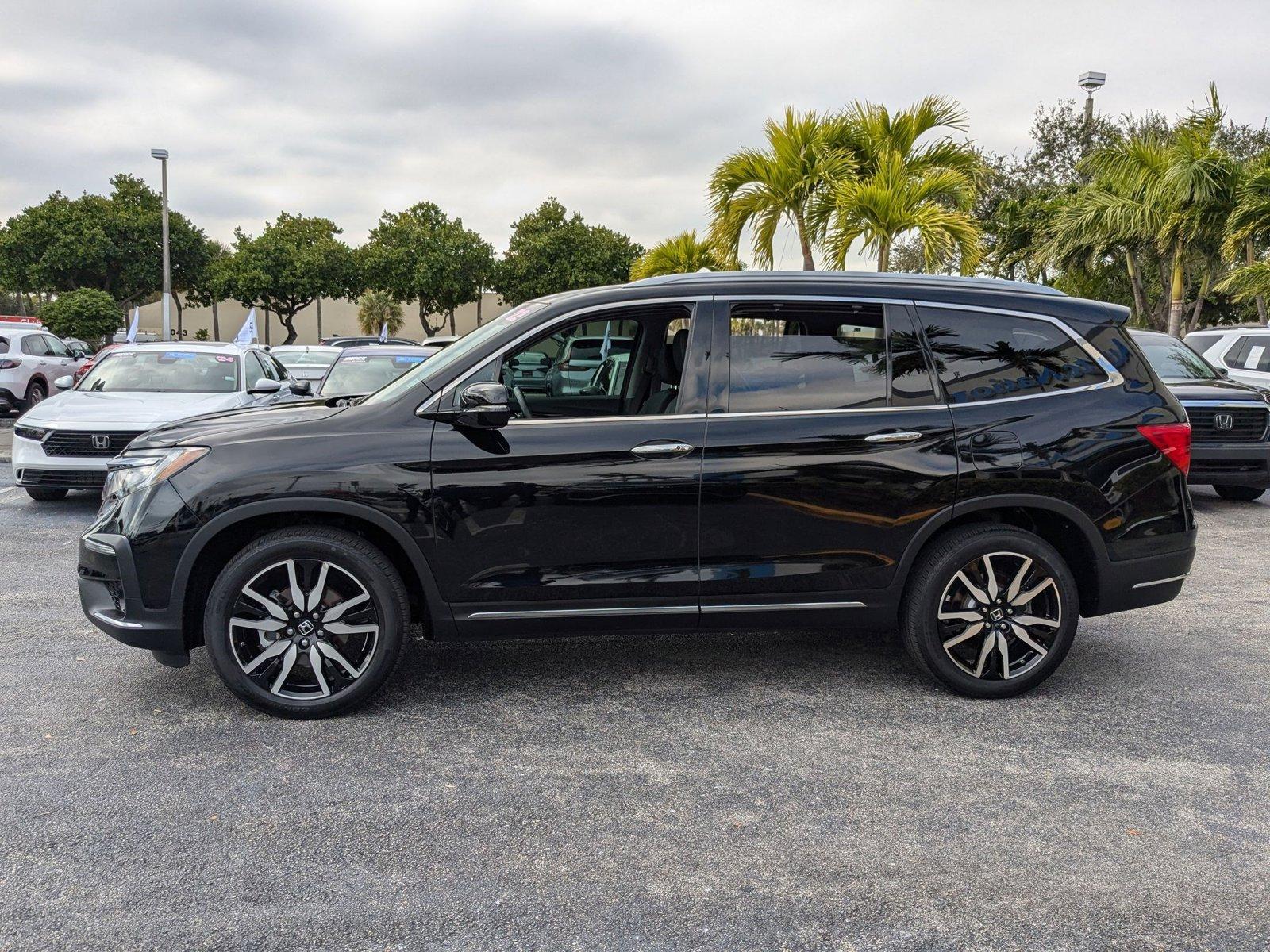 2022 Honda Pilot Vehicle Photo in Miami, FL 33015