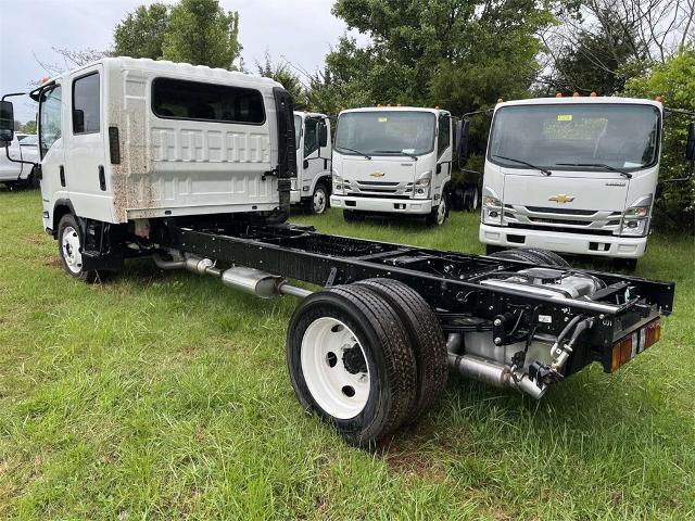 2024 Chevrolet Low Cab Forward 5500 HG Vehicle Photo in ALCOA, TN 37701-3235