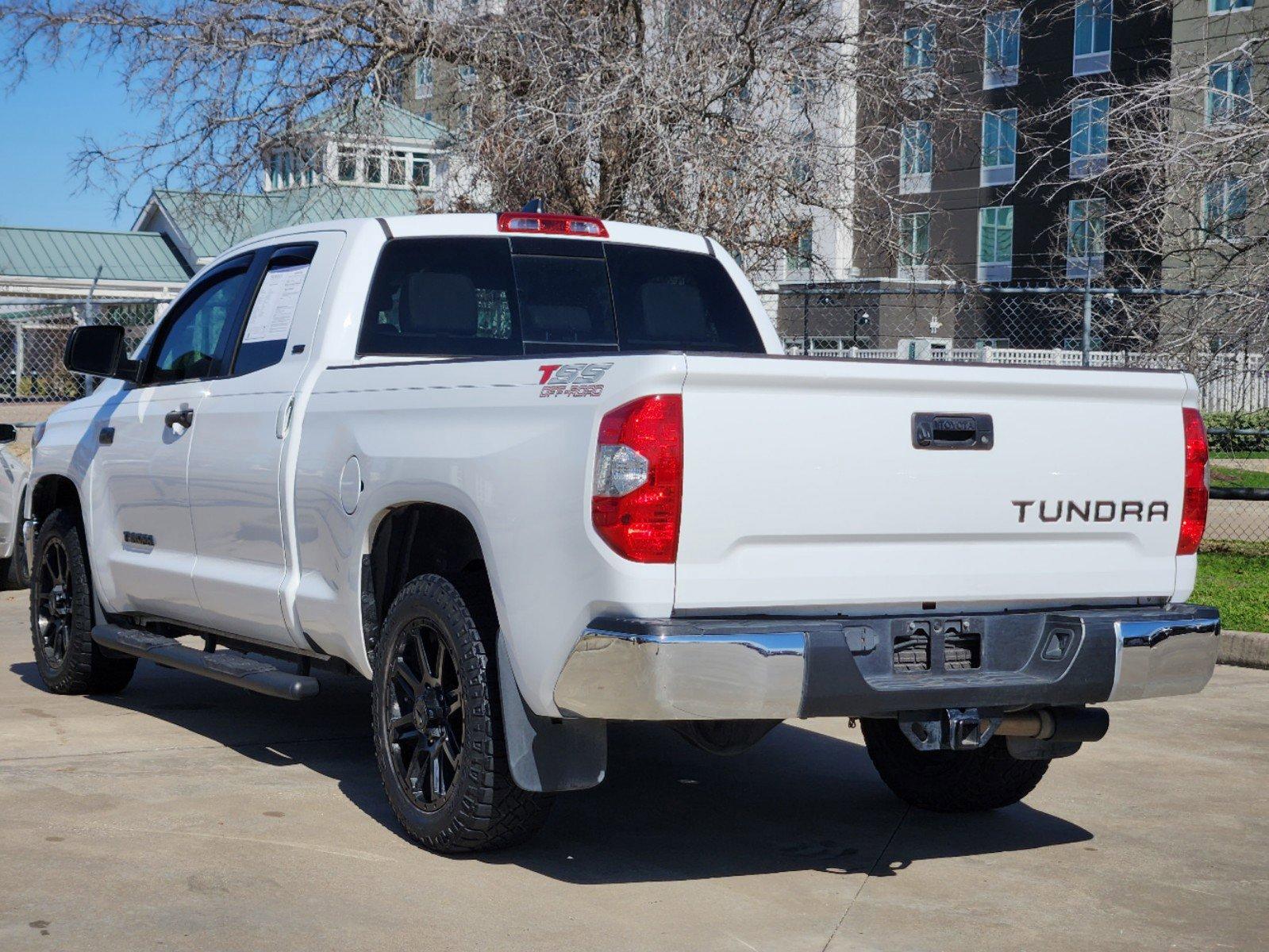 2020 Toyota Tundra 2WD Vehicle Photo in HOUSTON, TX 77079-1502