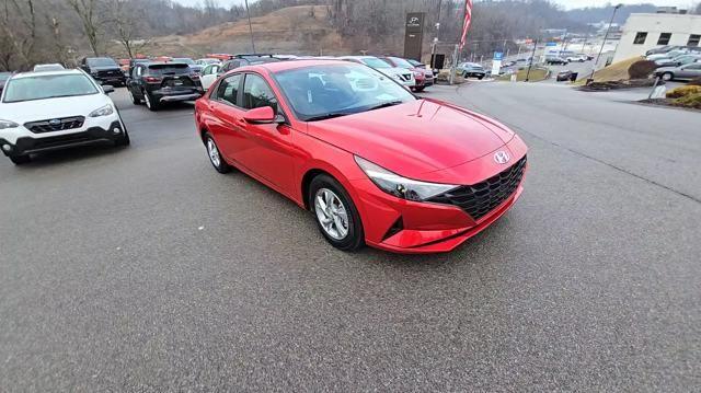 2022 Hyundai ELANTRA Vehicle Photo in Pleasant Hills, PA 15236