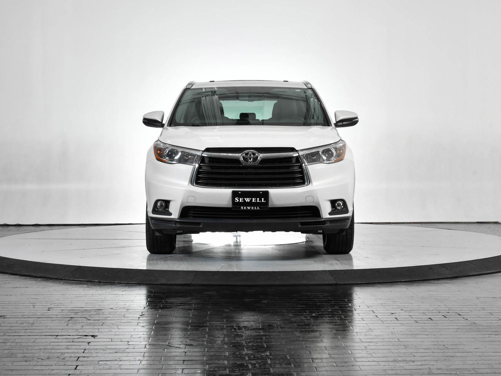 2016 Toyota Highlander Vehicle Photo in DALLAS, TX 75235