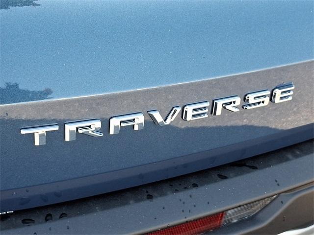 2025 Chevrolet Traverse Vehicle Photo in LEWES, DE 19958-4935