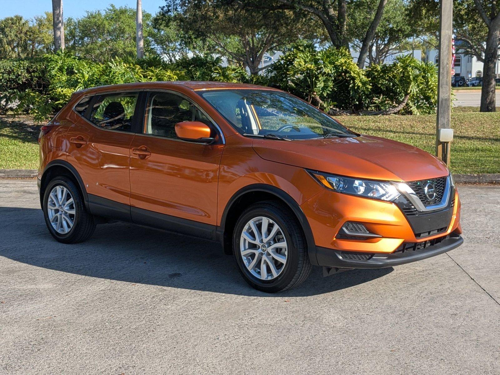 2022 Nissan Rogue Sport Vehicle Photo in Pembroke Pines , FL 33084