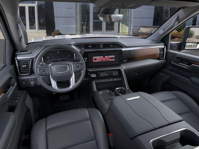 2025 GMC Sierra 2500 HD Vehicle Photo in DANBURY, CT 06810-5034