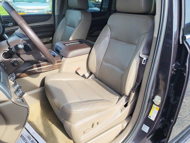 2017 Chevrolet Suburban Vehicle Photo in THOMPSONTOWN, PA 17094-9014