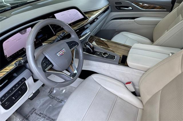 2021 Cadillac Escalade Vehicle Photo in ELK GROVE, CA 95757-8703