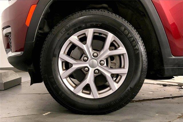 2022 Jeep Grand Cherokee L Vehicle Photo in KANSAS CITY, MO 64114-4502