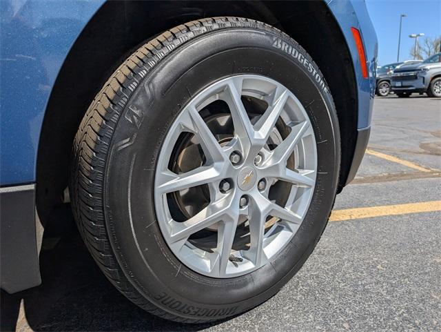 2024 Chevrolet Equinox Vehicle Photo in AURORA, CO 80012-4011