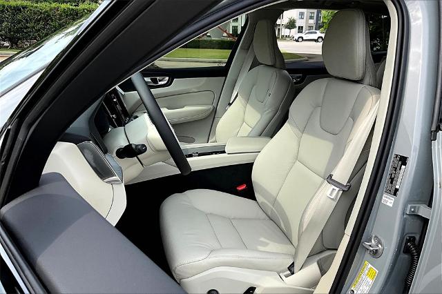 2025 Volvo XC60 Plug-In Hybrid Vehicle Photo in Houston, TX 77007