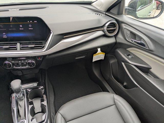 2025 Chevrolet Trax Vehicle Photo in BRUNSWICK, GA 31525-1881