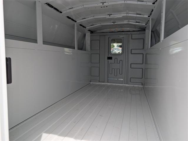 2024 Chevrolet Express Commercial Cutaway Vehicle Photo in ENGLEWOOD, CO 80113-6708