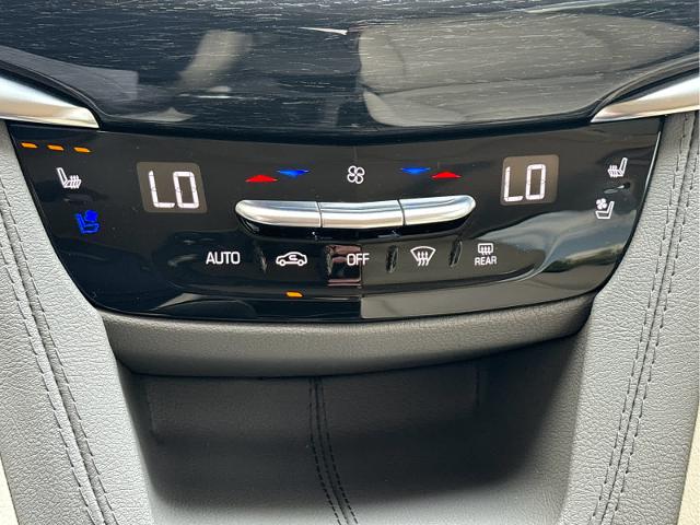 2023 Cadillac XT6 Vehicle Photo in Grapevine, TX 76051
