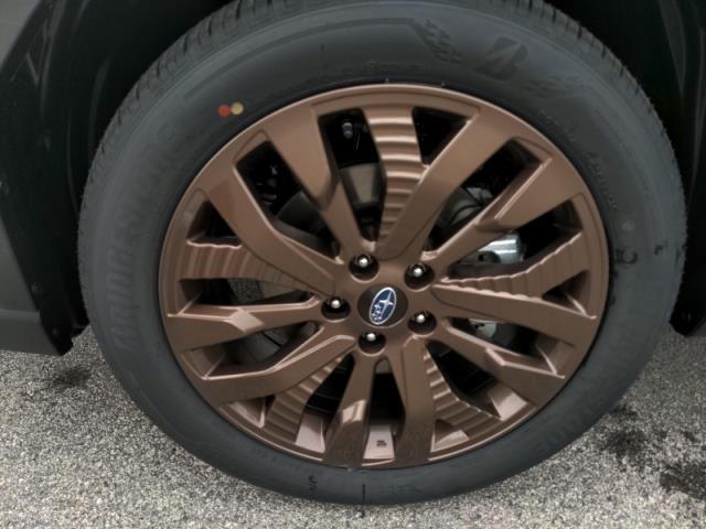 2025 Subaru Forester Vehicle Photo in Green Bay, WI 54304