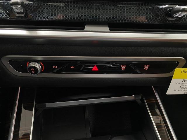 2026 BMW X7 xDrive40i Vehicle Photo in Appleton, WI 54913