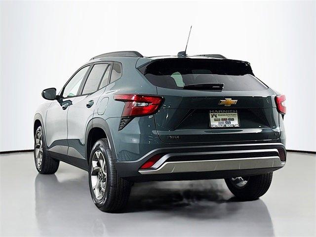2025 Chevrolet Trax Vehicle Photo in PUYALLUP, WA 98371-4149