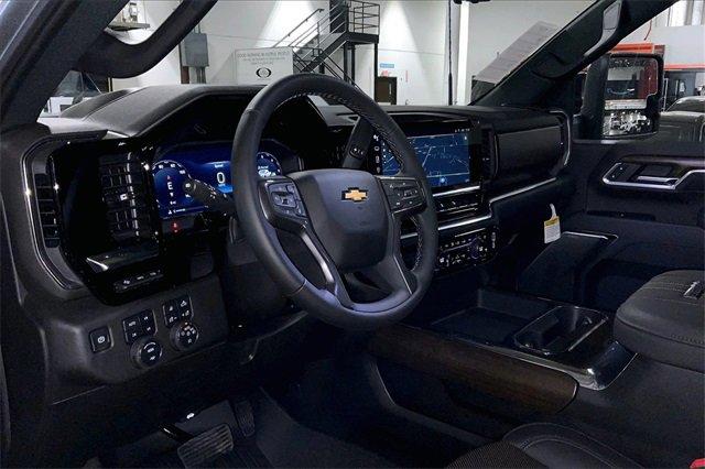 2025 Chevrolet Silverado 2500 HD Vehicle Photo in KANSAS CITY, MO 64114-4502