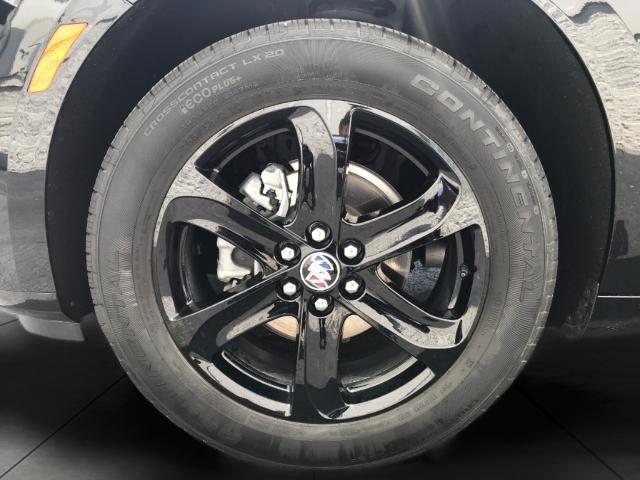 2023 Buick Enclave Vehicle Photo in GREEN BAY, WI 54303-3330