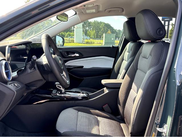 2025 Chevrolet Trax Vehicle Photo in POOLER, GA 31322-3252