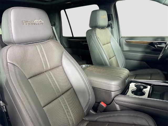 2025 Chevrolet Tahoe Vehicle Photo in PUYALLUP, WA 98371-4149