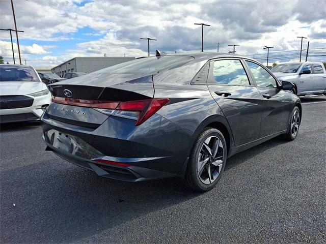 2023 Hyundai ELANTRA Vehicle Photo in New Bloomfield, PA 17068