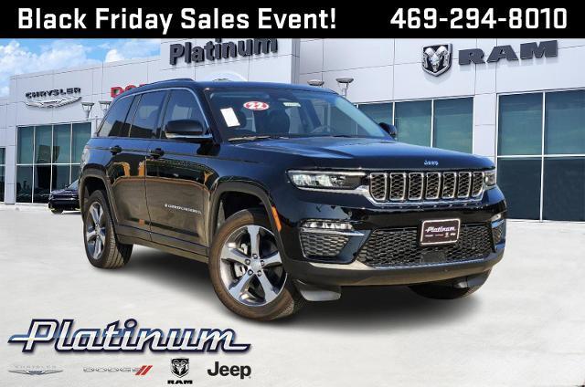 2022 Jeep Grand Cherokee 4xe Vehicle Photo in Terrell, TX 75160