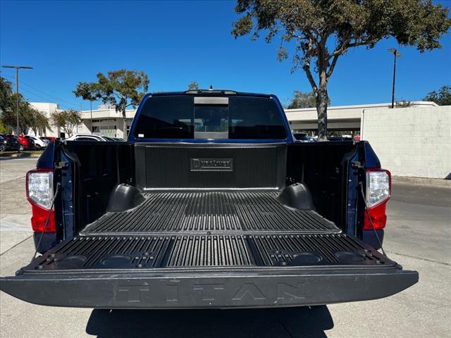 2022 Nissan Titan Vehicle Photo in TAMPA, FL 33612-3404