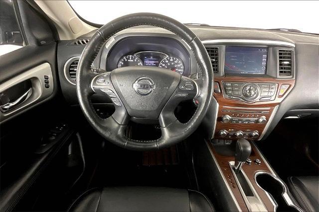 2020 Nissan Pathfinder Vehicle Photo in Tulsa, OK 74129