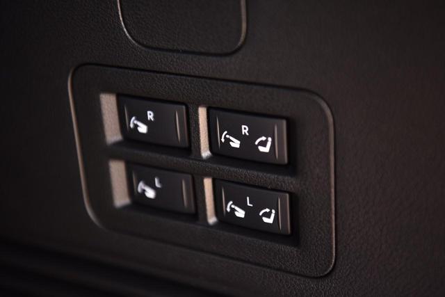 2025 Nissan Armada Vehicle Photo in Ballwin, MO 63011