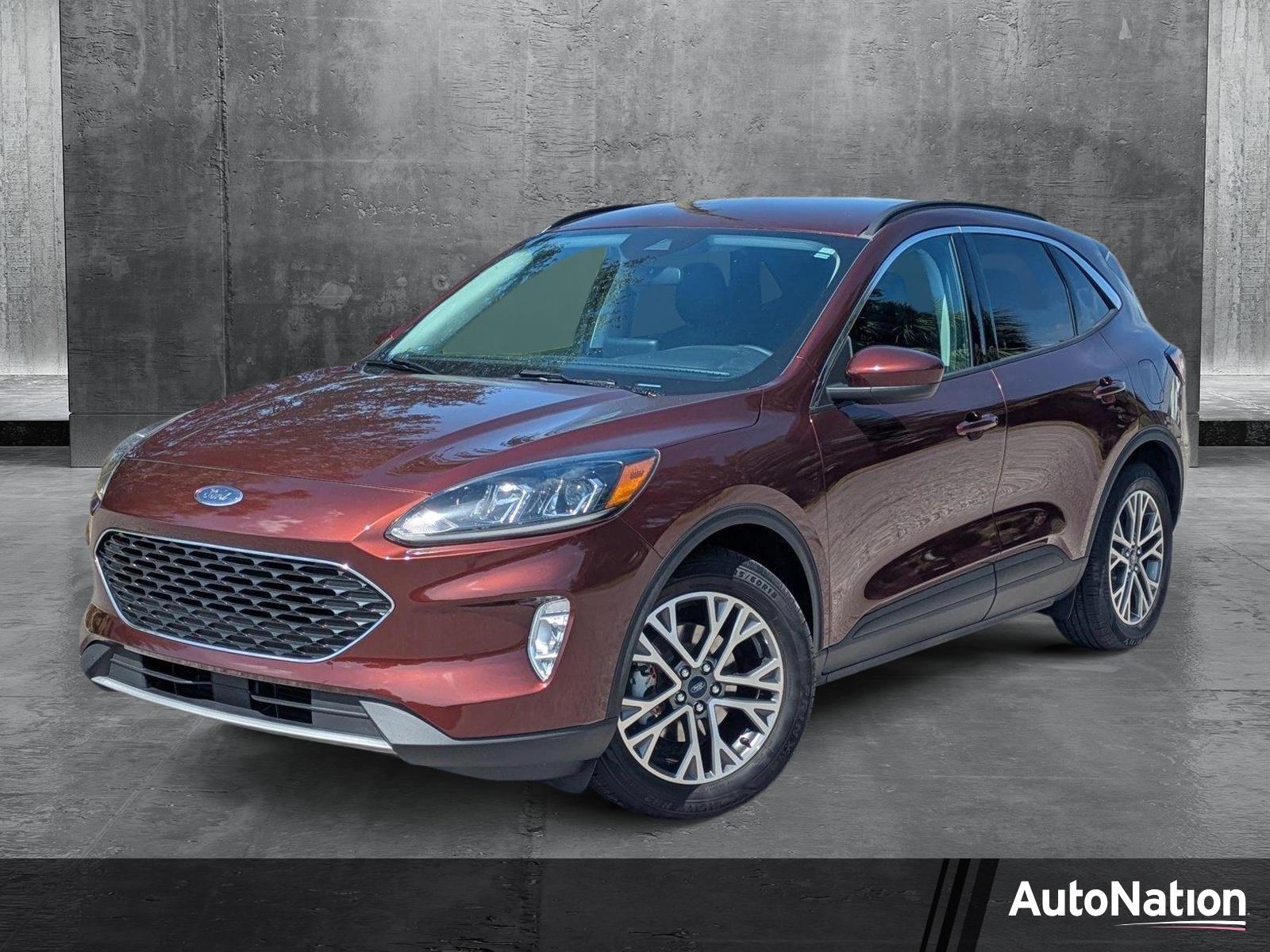 2021 Ford Escape Vehicle Photo in Sarasota, FL 34231
