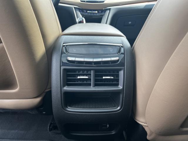 2019 Cadillac XT5 Vehicle Photo in MASSENA, NY 13662-2255