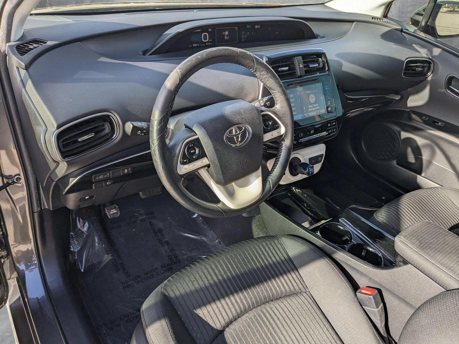 2017 Toyota Prius Vehicle Photo in Davie, FL 33331