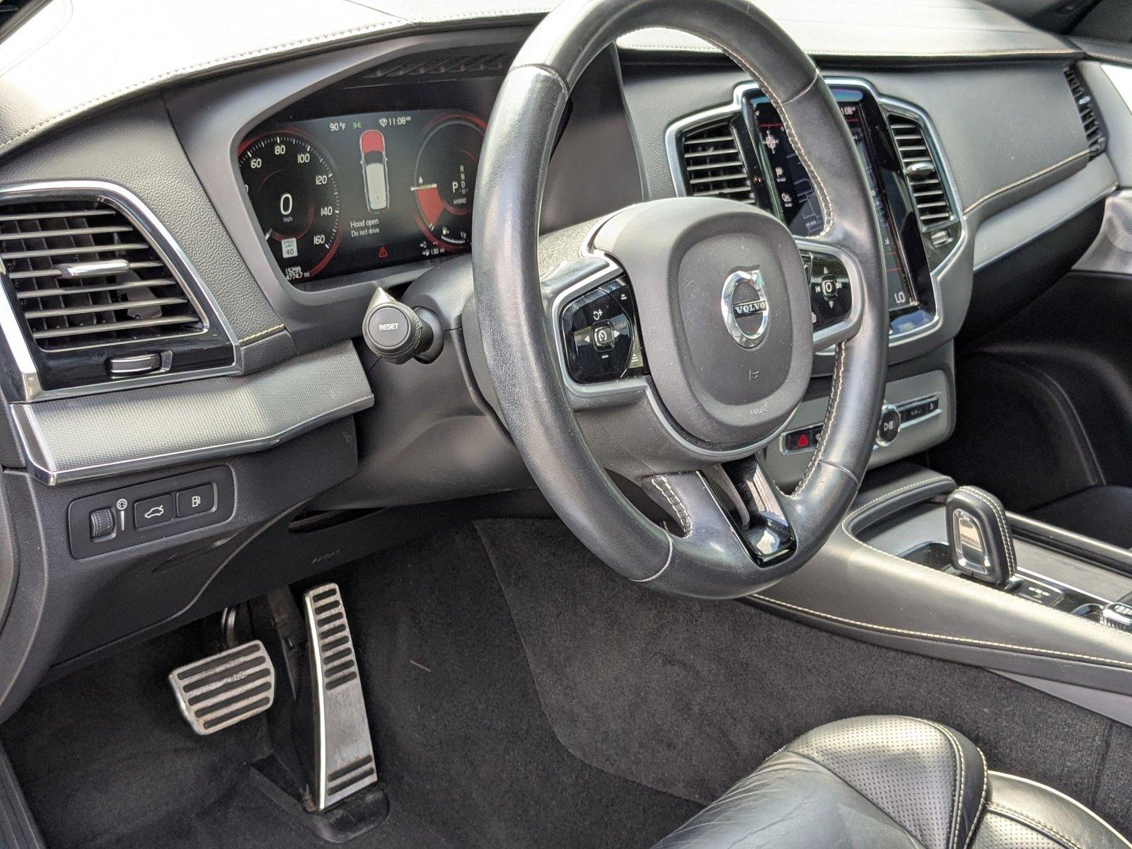 2021 Volvo XC90 Vehicle Photo in Miami, FL 33015