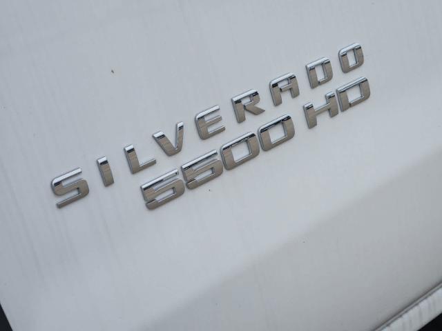 2024 Chevrolet Silverado Chassis Cab Vehicle Photo in LEWISVILLE, TX 75067