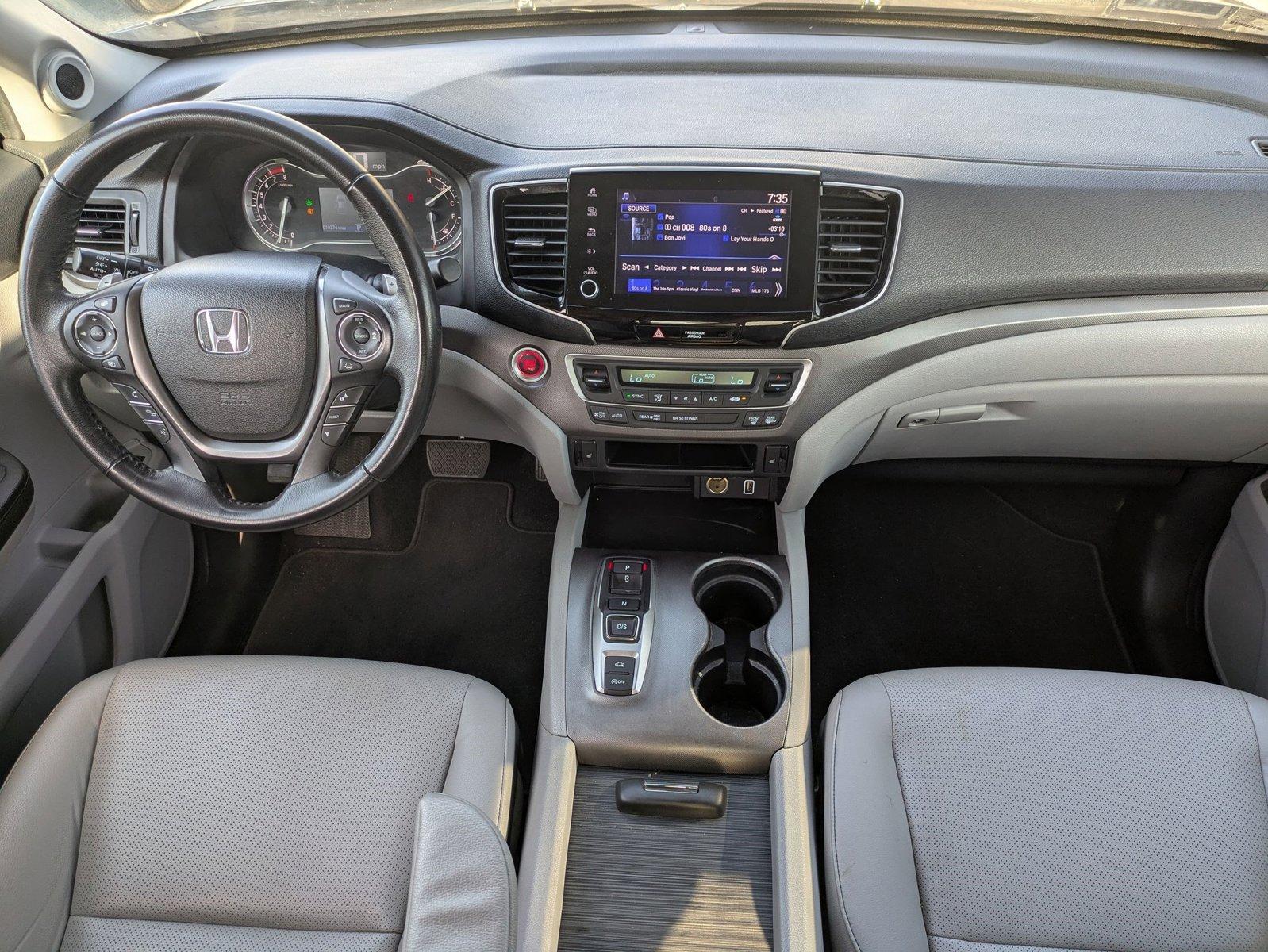 2023 Honda Ridgeline Vehicle Photo in Valencia, CA 91355
