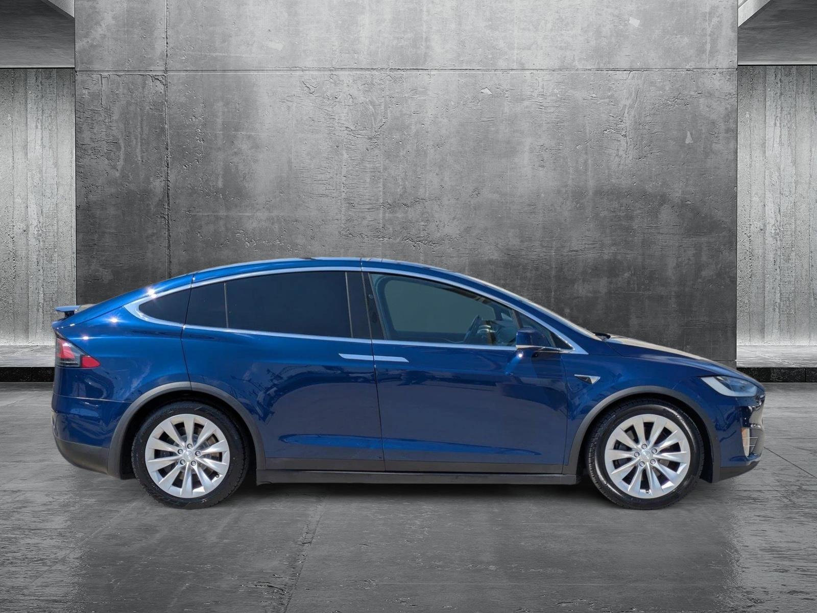 2018 Tesla Model X Vehicle Photo in Tustin, CA 92782