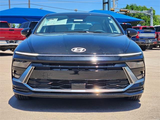 Used 2025 Hyundai Sonata SEL with VIN KMHL64JA8SA437764 for sale in Gainesville, TX