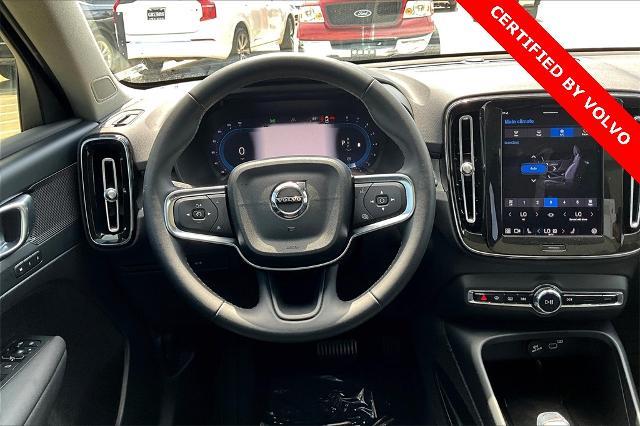 2023 Volvo XC40 Vehicle Photo in Grapevine, TX 76051