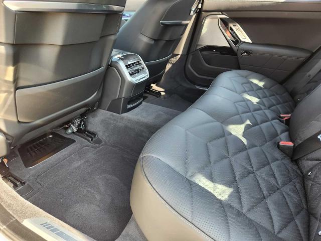 2024 BMW 740i xDrive Vehicle Photo in PLANO, TX 75024