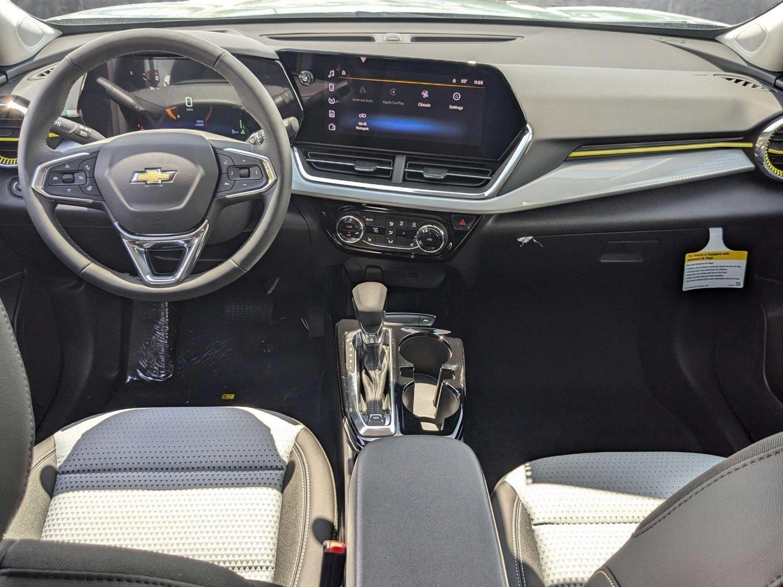 2025 Chevrolet Trax Vehicle Photo in MIAMI, FL 33134-2699
