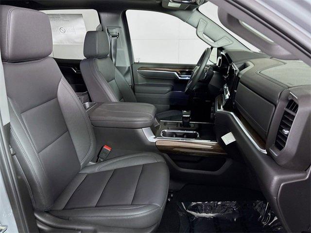 2025 Chevrolet Silverado 1500 Vehicle Photo in PUYALLUP, WA 98371-4149