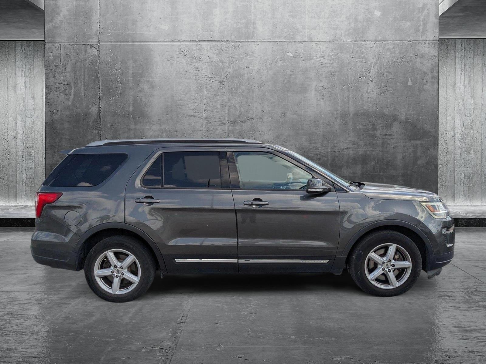 2018 Ford Explorer Vehicle Photo in Miami, FL 33015