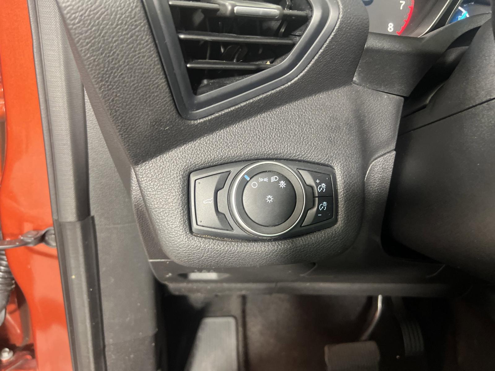 2019 Ford Escape Vehicle Photo in Georgetown, TX 78626