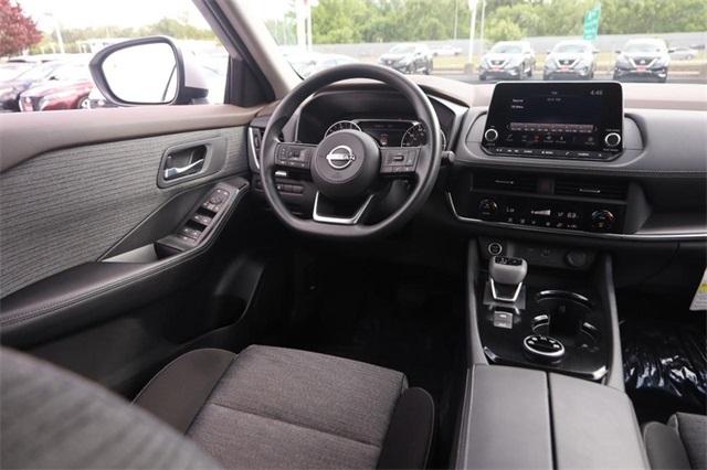 2023 Nissan Rogue Vehicle Photo in Hazelwood, MO 63042