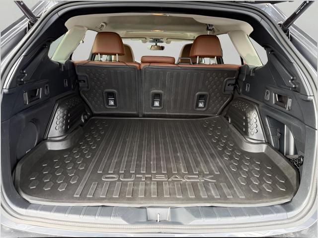 2022 Subaru Outback Vehicle Photo in MADISON, WI 53713-3220