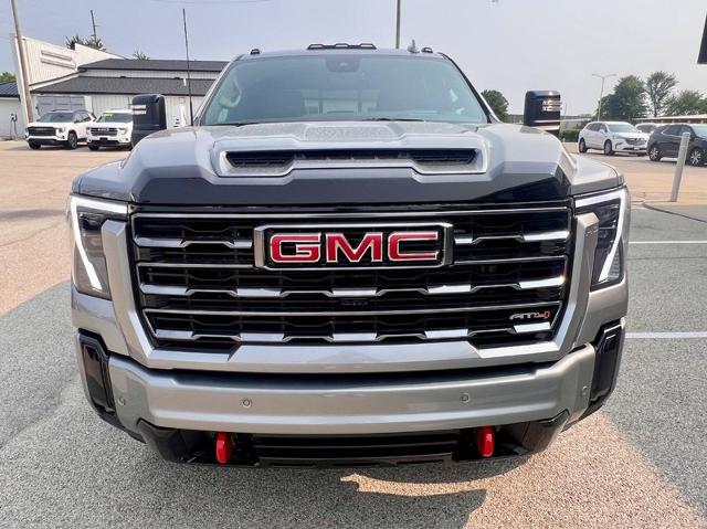 2025 GMC Sierra 2500 HD Vehicle Photo in EFFINGHAM, IL 62401-2832