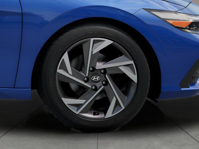 2025 Hyundai ELANTRA Vehicle Photo in Green Bay, WI 54304