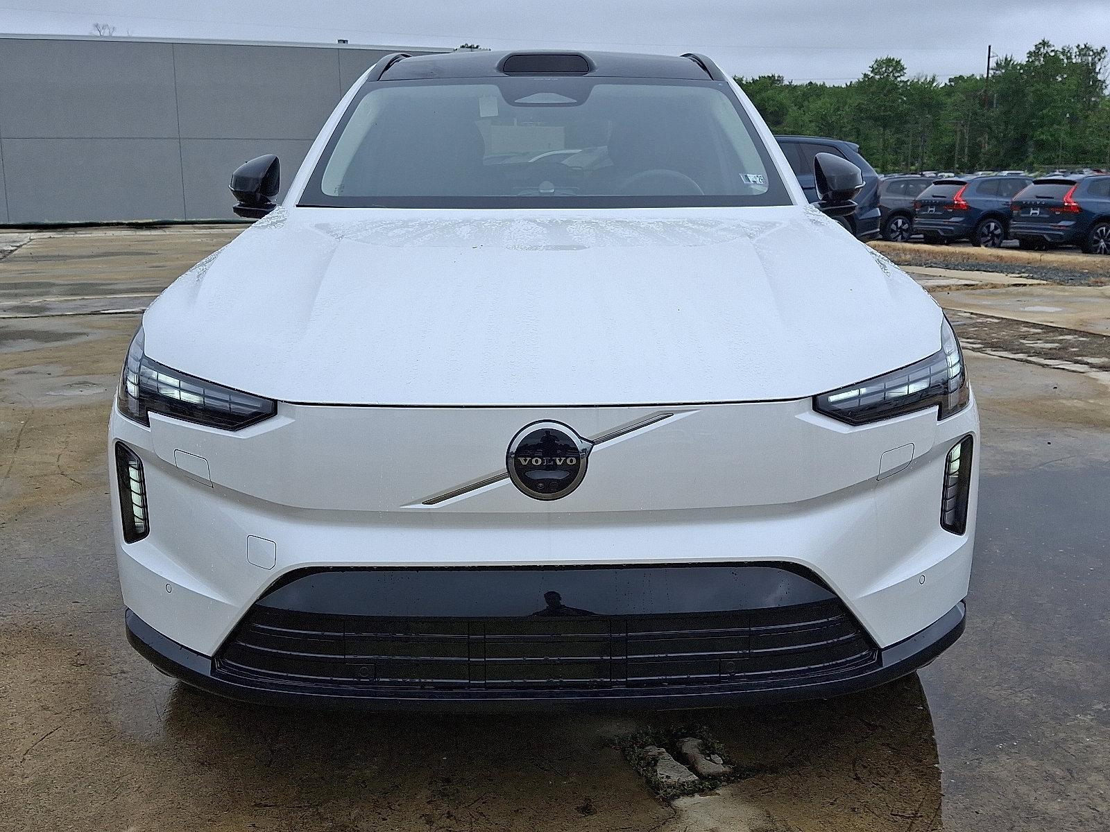 2025 Volvo EX90 Vehicle Photo in Trevose, PA 19053