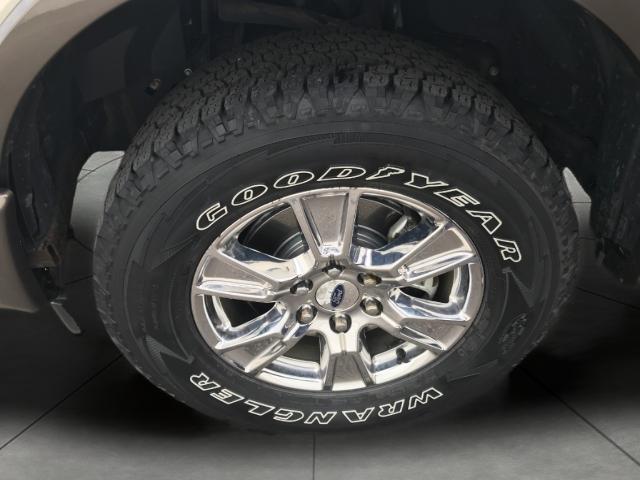 2017 Ford F-150 Vehicle Photo in GREEN BAY, WI 54303-3330
