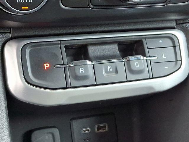 2023 GMC Acadia Vehicle Photo in DANBURY, CT 06810-5034