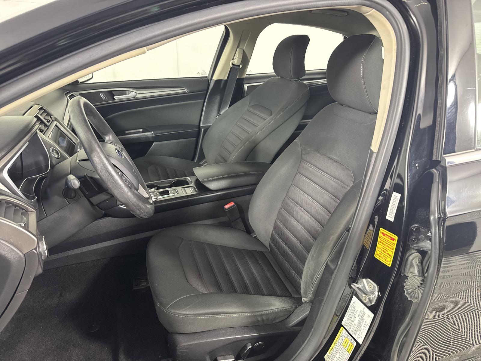 2017 Ford Fusion Vehicle Photo in GEORGETOWN, TX 78626-7508